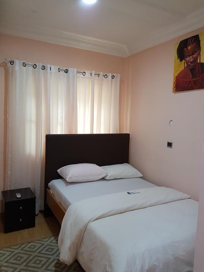 Hillside Gardens Ltd Hotel Lagos Ngoại thất bức ảnh