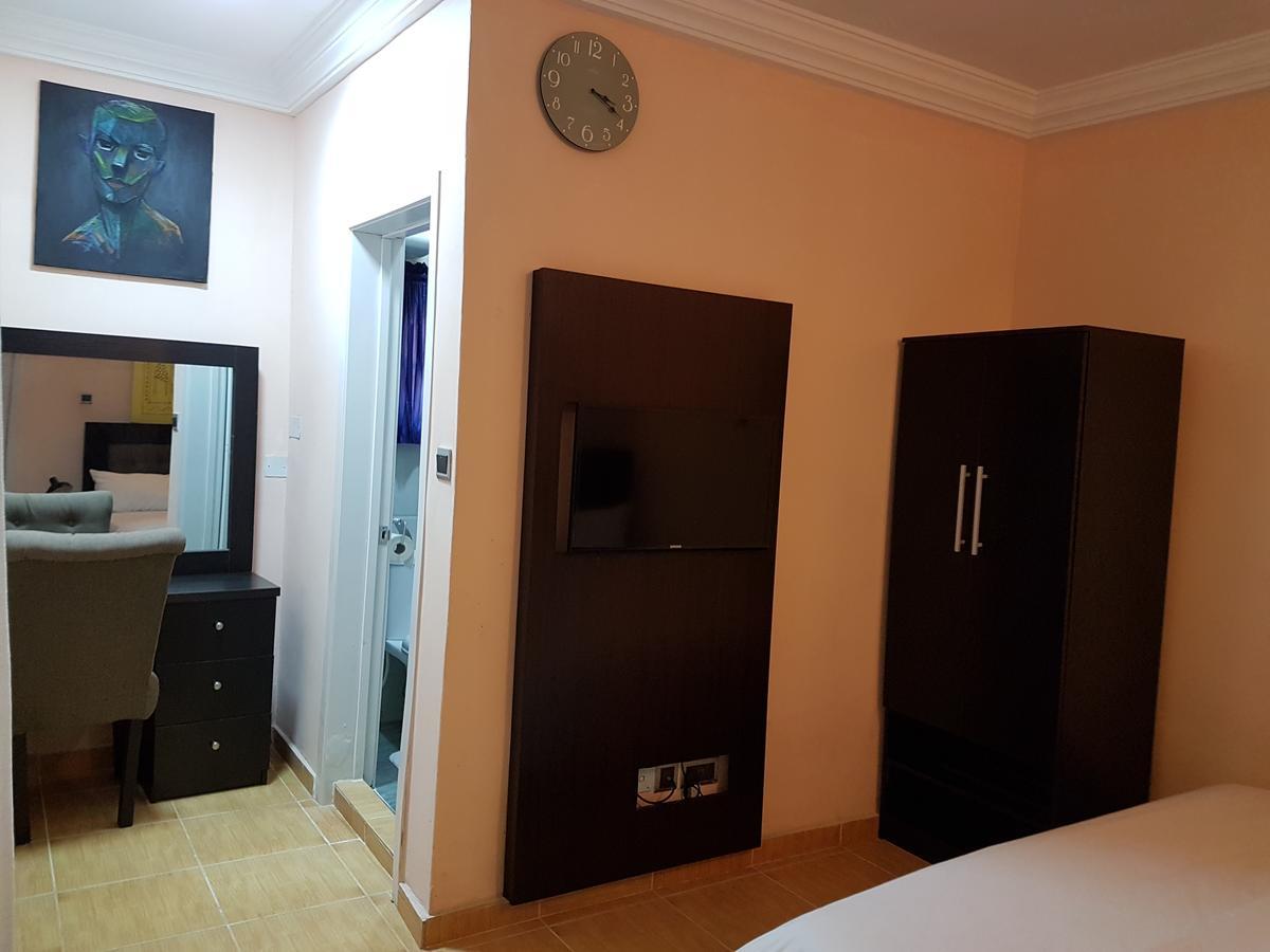 Hillside Gardens Ltd Hotel Lagos Ngoại thất bức ảnh