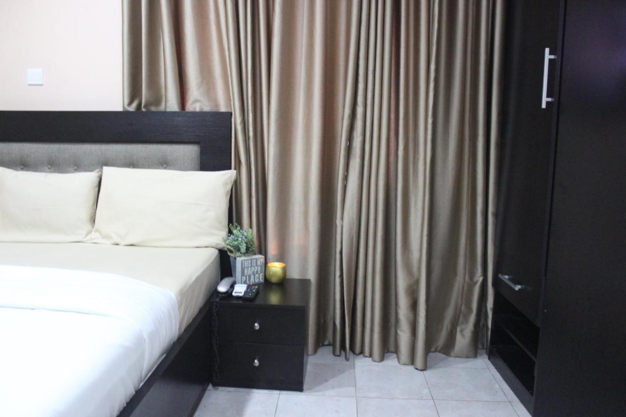 Hillside Gardens Ltd Hotel Lagos Ngoại thất bức ảnh
